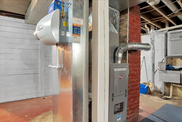 257 W Illinois Avenue, Aurora, IL 60506