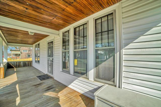 257 W Illinois Avenue, Aurora, IL 60506