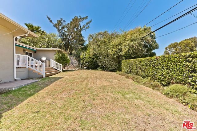 2302 Duxbury Circle, Los Angeles, CA 90034