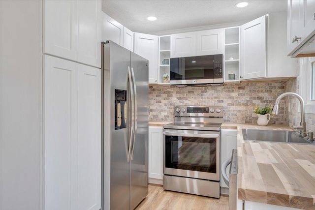 30 Grayson ST, Rocky Mount, VA 24151