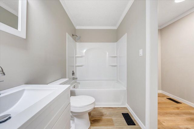 30 Grayson ST, Rocky Mount, VA 24151