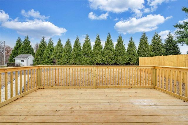 30 Grayson ST, Rocky Mount, VA 24151