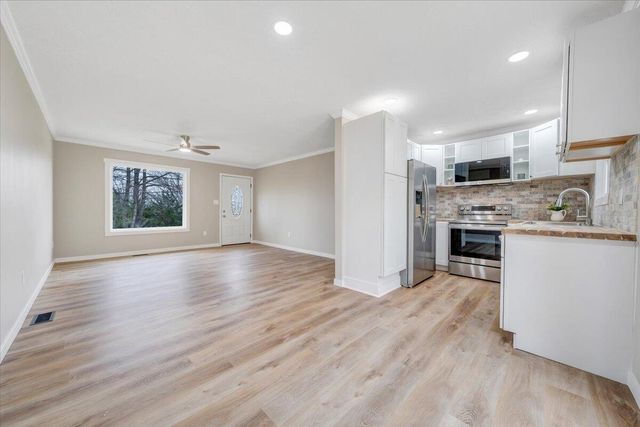 30 Grayson ST, Rocky Mount, VA 24151