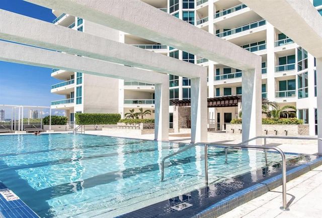 101 S Fort Lauderdale Beach Boulevard 1706, Fort Lauderdale, FL 33316