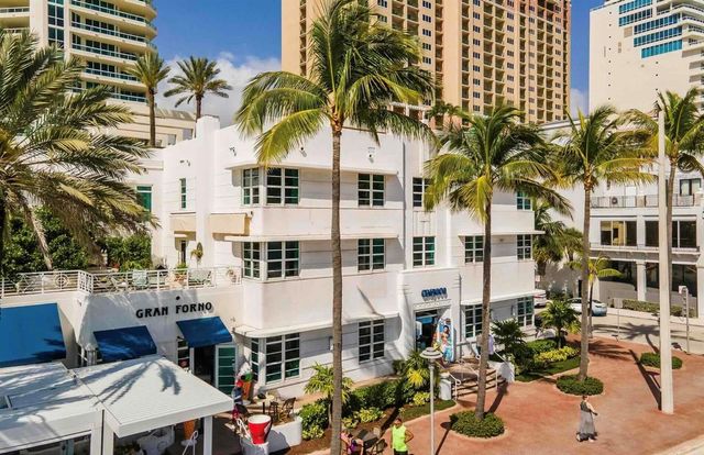 101 S Fort Lauderdale Beach Boulevard 1706, Fort Lauderdale, FL 33316
