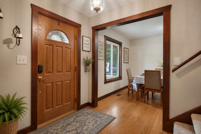 0N555 Pondview Court, Maple Park, IL 60151