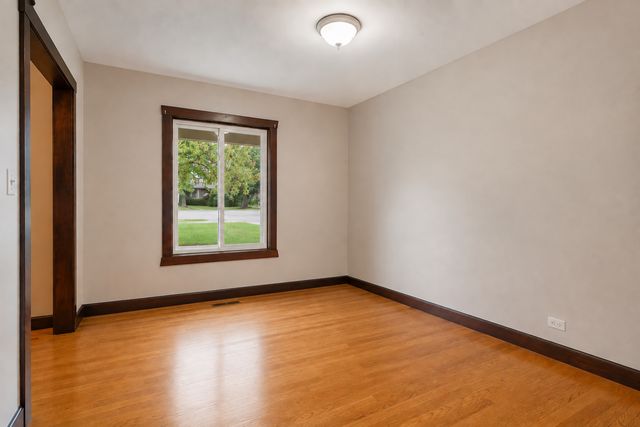 0N555 Pondview Court, Maple Park, IL 60151