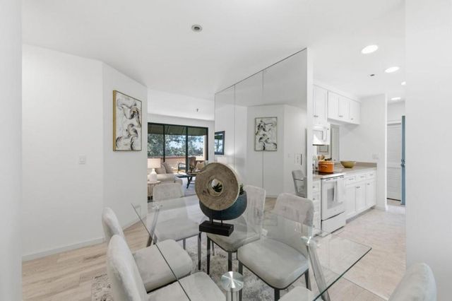 4250 El Camino Real A305, Palo Alto, CA 94306