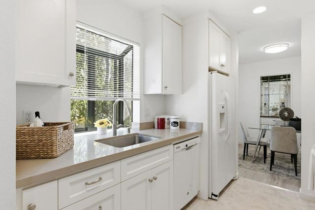 4250 El Camino Real A305, Palo Alto, CA 94306