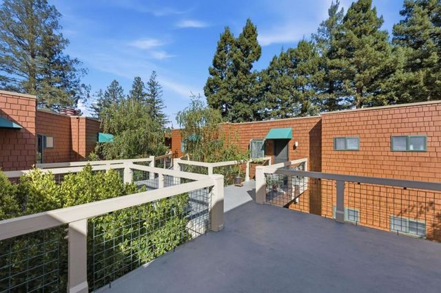 4250 El Camino Real A305, Palo Alto, CA 94306