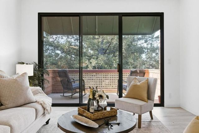 4250 El Camino Real A305, Palo Alto, CA 94306