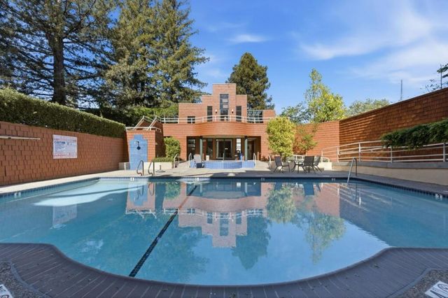 4250 El Camino Real A305, Palo Alto, CA 94306