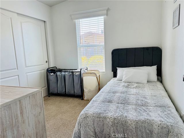 2851 S La Cadena Drive 125, Colton, CA 92324