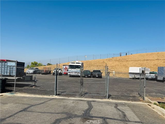 2851 S La Cadena Drive 125, Colton, CA 92324