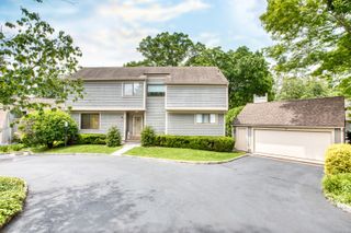 510 West Lyon Farm Drive 510, Greenwich, CT 06831