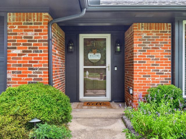 3209 Broken Arrow Road, Denton, TX 76209