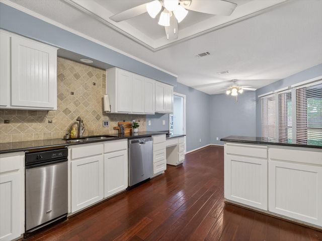 3209 Broken Arrow Road, Denton, TX 76209