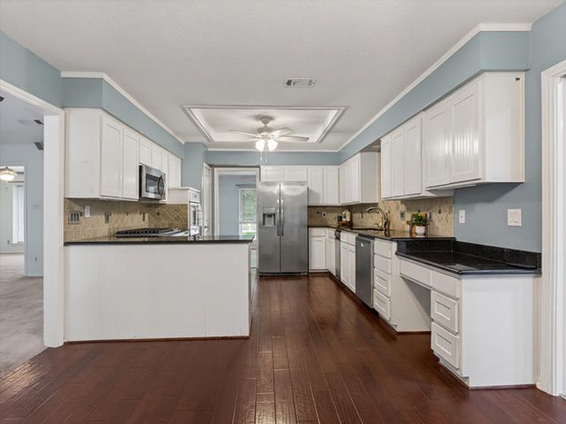 3209 Broken Arrow Road, Denton, TX 76209