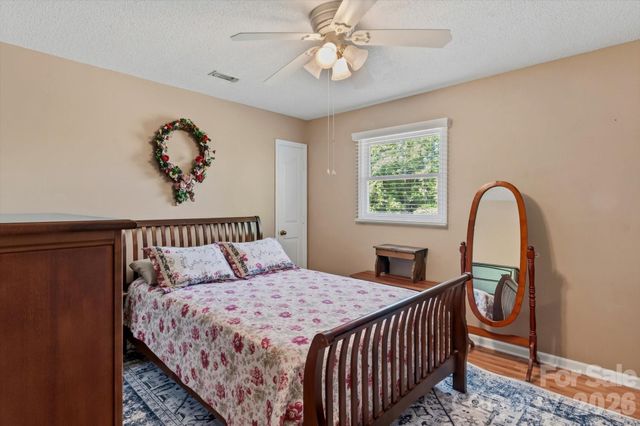 295 Cobblestone Drive, Marion, NC 28752