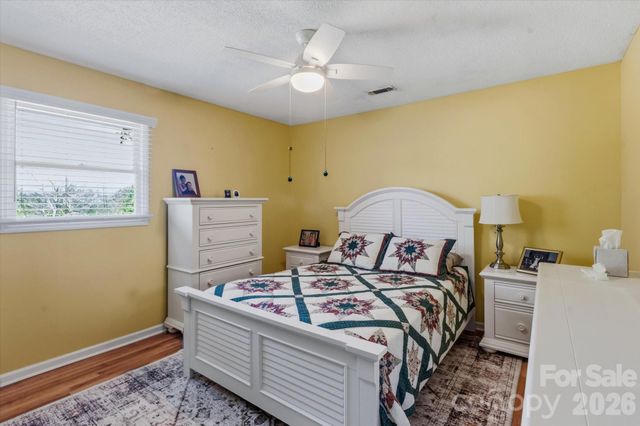 295 Cobblestone Drive, Marion, NC 28752
