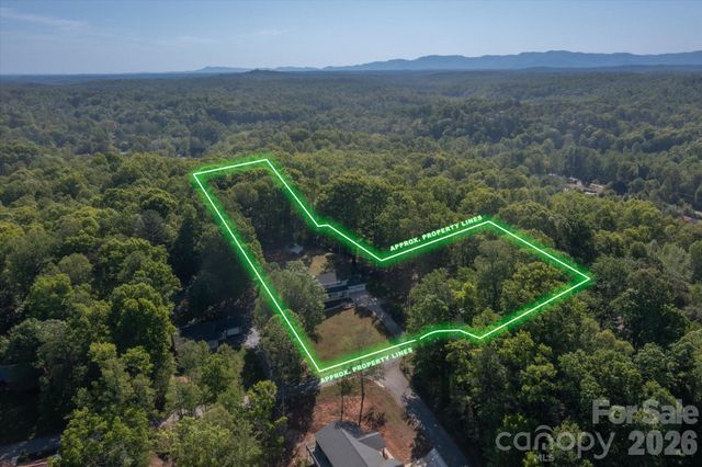 295 Cobblestone Drive, Marion, NC 28752