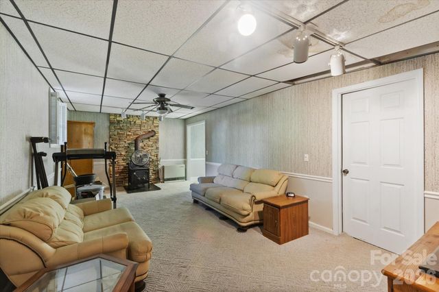 295 Cobblestone Drive, Marion, NC 28752