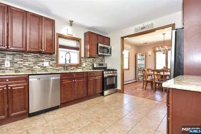 23 Airmount Avenue, Ramsey, NJ 07446
