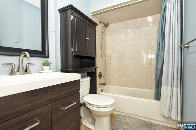 23 Airmount Avenue, Ramsey, NJ 07446