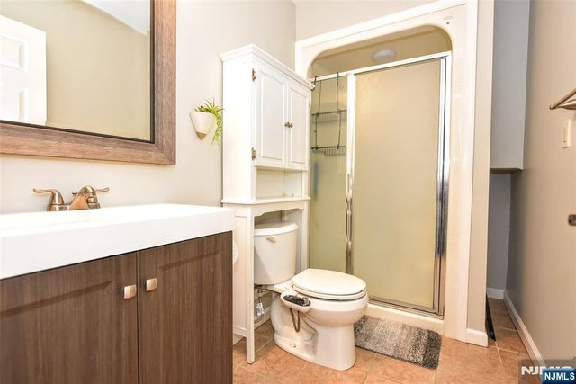 23 Airmount Avenue, Ramsey, NJ 07446
