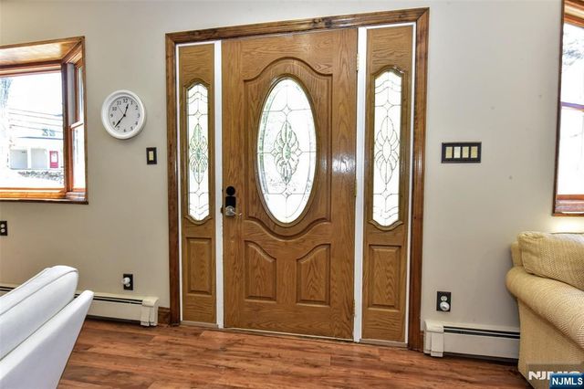 23 Airmount Avenue, Ramsey, NJ 07446