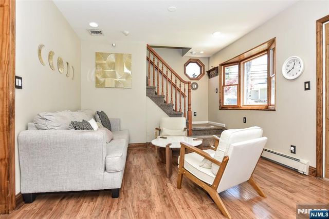 23 Airmount Avenue, Ramsey, NJ 07446