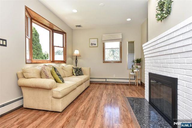 23 Airmount Avenue, Ramsey, NJ 07446