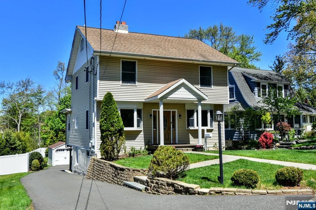 23 Airmount Avenue, Ramsey, NJ 07446