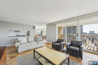 555 North Avenue 11F, Fort Lee, NJ 07024