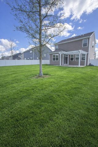 6816 Cobble Springs Lane, Wonder Lake, IL 60097