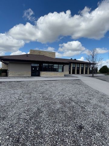 6816 Cobble Springs Lane, Wonder Lake, IL 60097