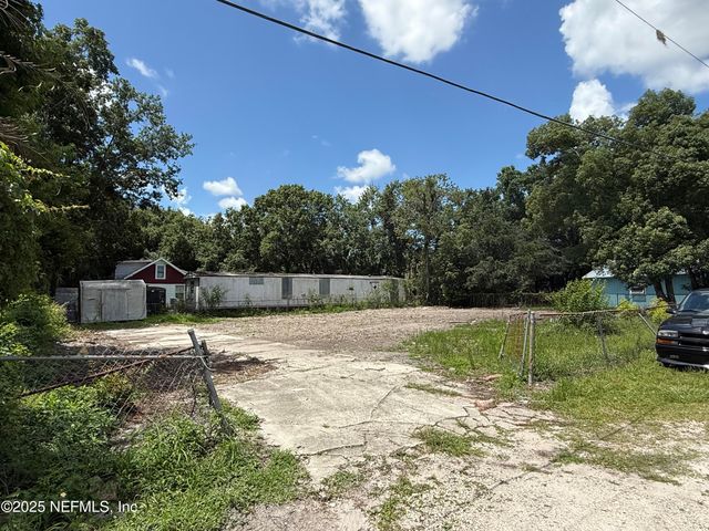 10262 ASTRONAUT Court, Jacksonville, FL 32225