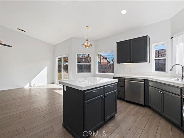 874 Kalpesh Drive, San Jacinto, CA 92583