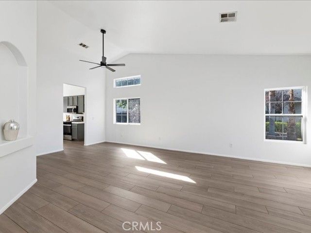 874 Kalpesh Drive, San Jacinto, CA 92583