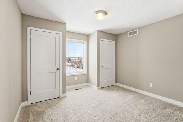 7225 Bay Drive, Lino Lakes, MN 55038