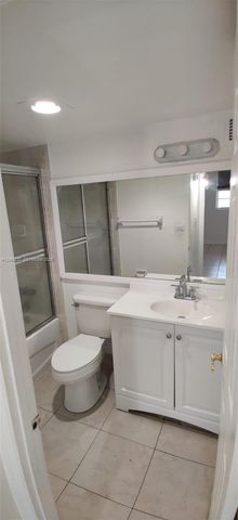 4550 NW 9th Street 706E, Miami, FL 33126