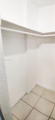 4550 NW 9th Street 706E, Miami, FL 33126