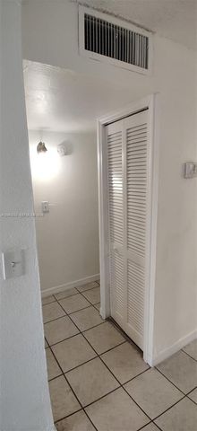 4550 NW 9th Street 706E, Miami, FL 33126