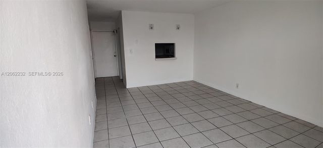 4550 NW 9th Street 706E, Miami, FL 33126