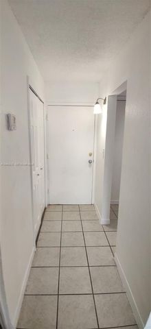 4550 NW 9th Street 706E, Miami, FL 33126