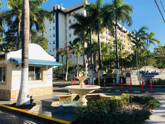 4550 NW 9th Street 706E, Miami, FL 33126