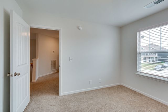 5020 Bridgemore Blvd, Murfreesboro, TN 37129