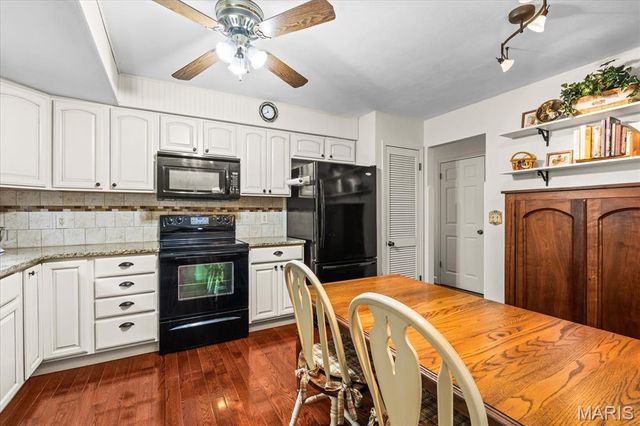 1303 Desoto Drive, O'fallon, IL 62269