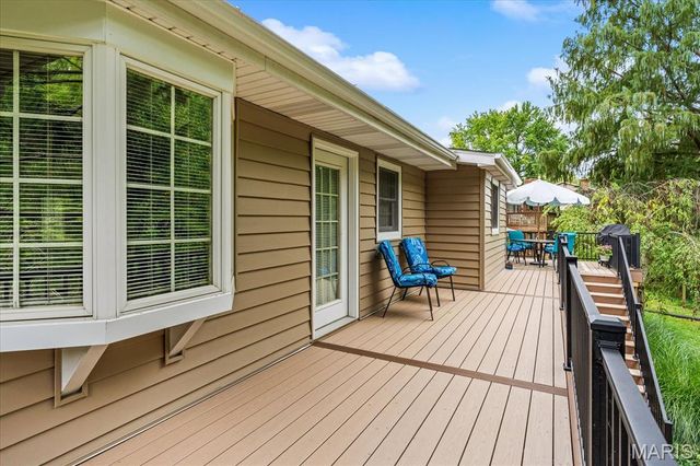 1303 Desoto Drive, O'fallon, IL 62269