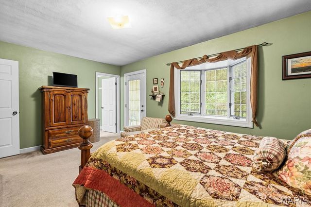 1303 Desoto Drive, O'fallon, IL 62269